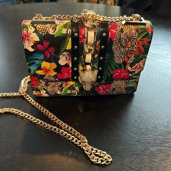 Gorgeous ALDO Shoulder Bag - Picture 2 of 4